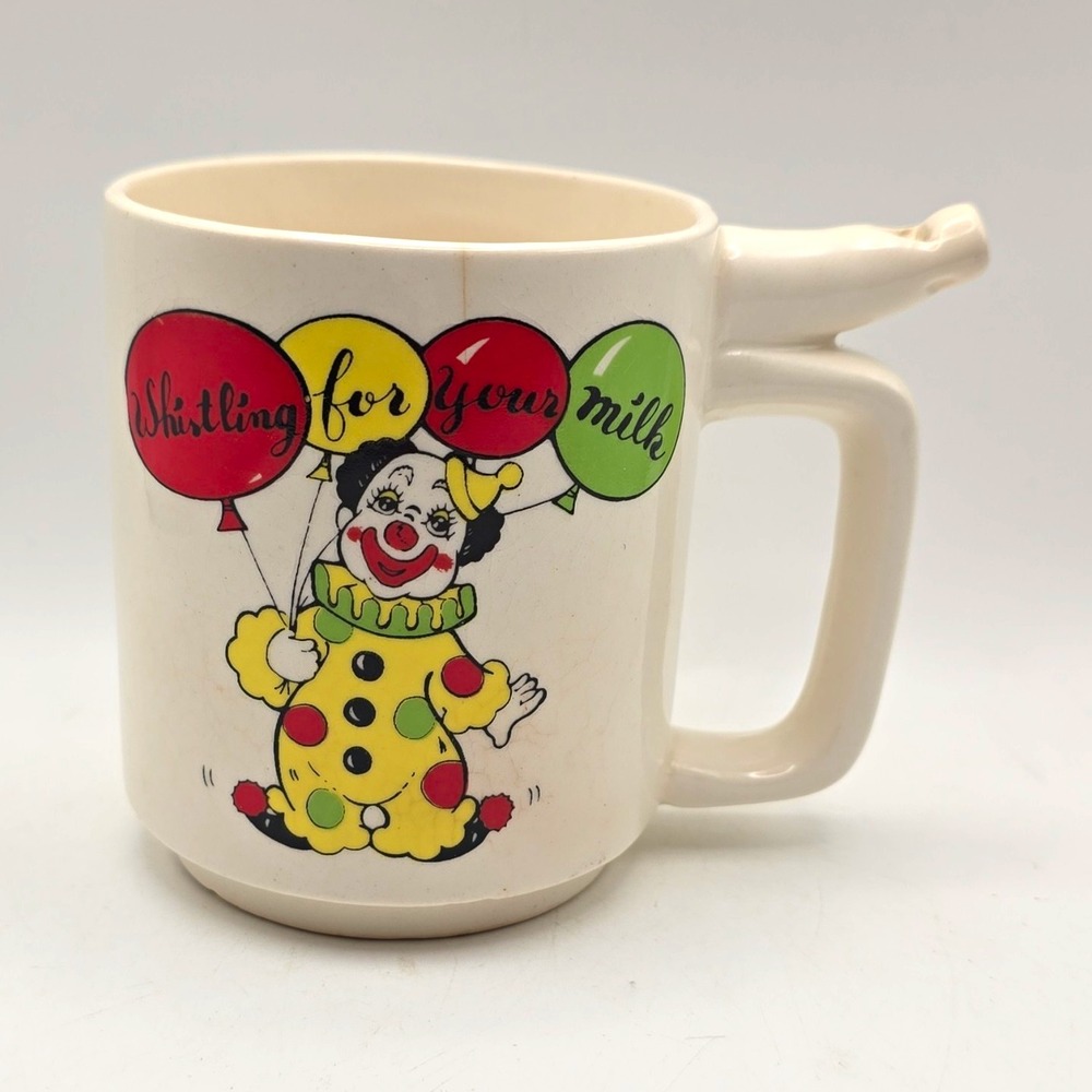 Spencer Gifts 1975 Whistling for Your Milk Clown Circus Ceramic Coffee Mug White